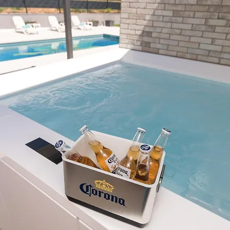 Aurora Villa Baška
